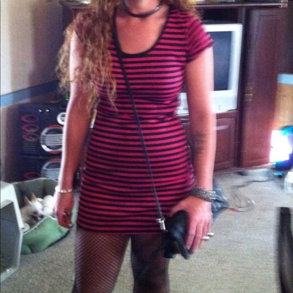 Jessica Simpson Cluth/Crossbody - Picture 7 of 7